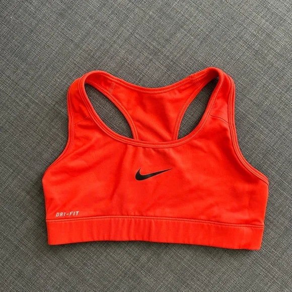 Nike Dry-Fit Set in XS in Blood Orange color - Picture 3 of 4